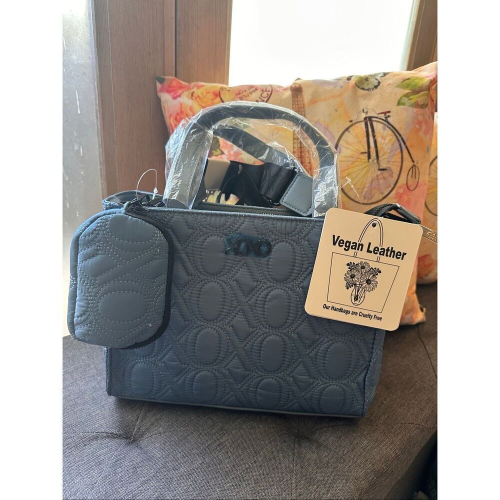NWT XOXO purse